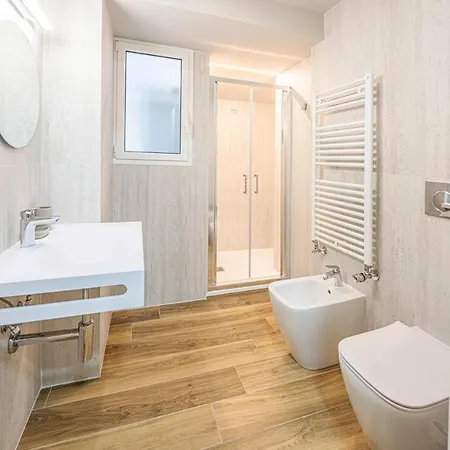 Miki Fiori 招待所 4*